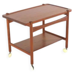 Hans J. Wegner pour le chariot Andreas Tuck - design danois