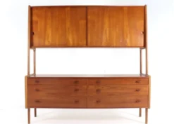 Hans Wegner pour RY mobiler RY-20 kast - Deens design