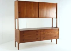 Hans Wegner pour RY mobiler RY-20 kast - Deens design