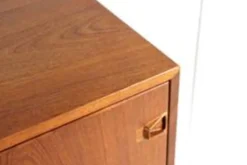 Henry Rosengren Hansen pour le buffet Brande Møbelindustri modèle 49 | 240 cm