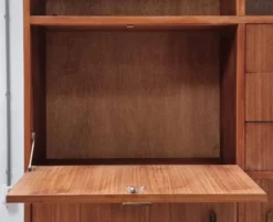 Highboard du milieu du siècle