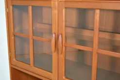 Highboard par Dyrlund vitrine en teck scandinave des années 1970 danoise
