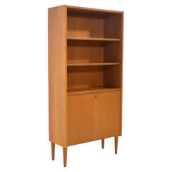 Highboard par Poul Hundevad, années 1960, cabinet scandinave en teck danois.