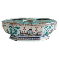 Huilier-vinaigrier en faïence de Rouen à décor au Chinois – XVIIIe siècle
