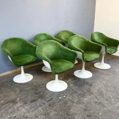 Icônes de design de l'ère spatiale : ensemble de salle à manger 'Set-Line' par K. Schäfer pour Lübke, années 1960.