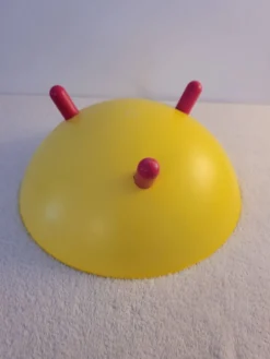 Iconique coupe à fruits / Saladier Memphis IKEA Hyfsad PS 2013 - Ola Wihlbo