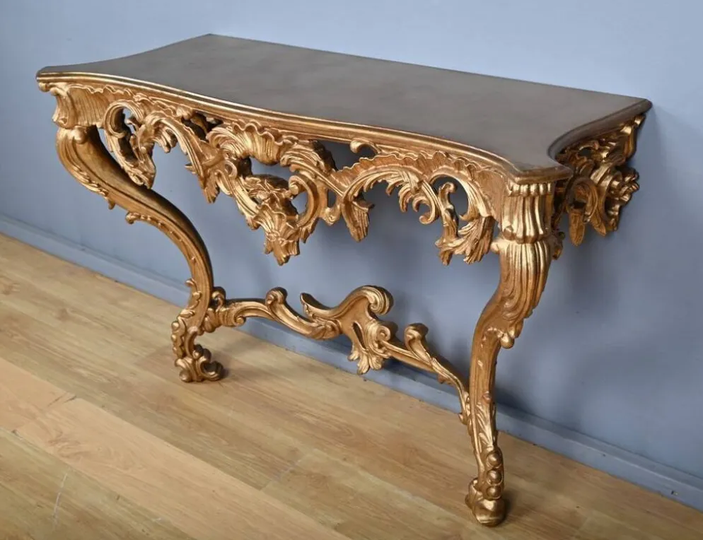 Importante console d’applique en bois doré, style Louis XV – Milieu XXe