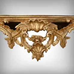 Importante console d’applique en bois doré, style Louis XV – Milieu XXe