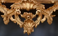 Importante console d’applique en bois doré, style Louis XV – Milieu XXe