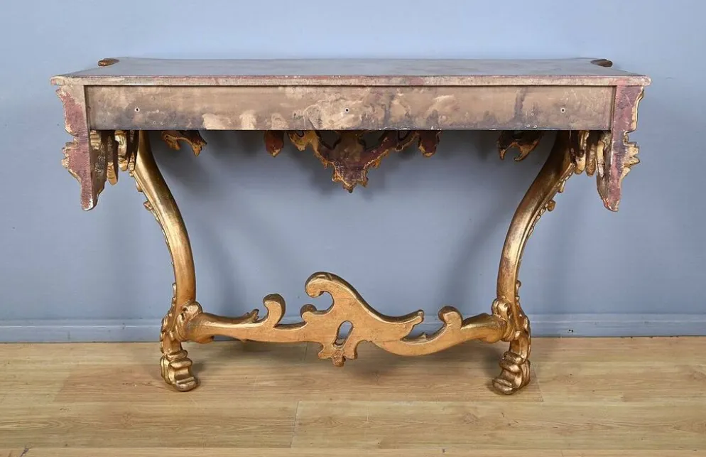 Importante console d’applique en bois doré, style Louis XV – Milieu XXe