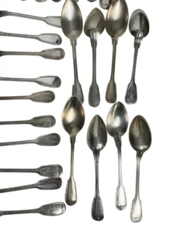 Important lot couverts 118 pièces métal argenté Ercuis, Christofle XXème