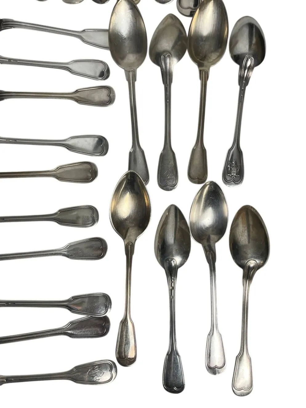 Important lot couverts 118 pièces métal argenté Ercuis, Christofle XXème