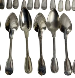 Important lot couverts 118 pièces métal argenté Ercuis, Christofle XXème