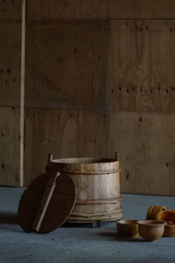 Jardinière décorative / vase de rangement en bois Scandivanvian, Wabi Sabi, années 1950
