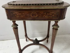 Jardinière Napoléon III en bois de placage XIX siècle
