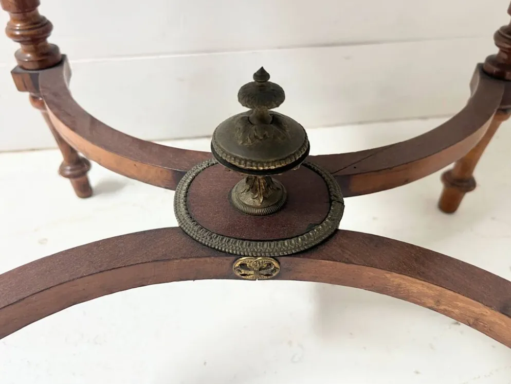 Jardinière Napoléon III en bois de placage XIX siècle