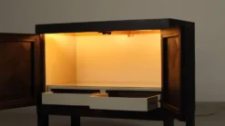 Jean Batenburg pour cabinet de bar brutaliste en chêne ébène, Belgique, années 1960.