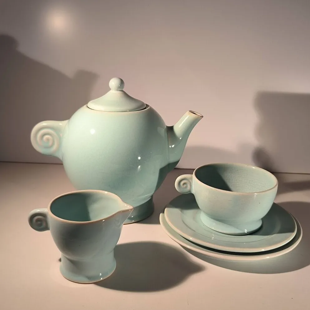 Jean luce pour villeroy & boch mettlach, rare service à thé art déco bleu c