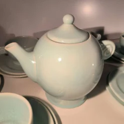 Jean luce pour villeroy & boch mettlach, rare service à thé art déco bleu c