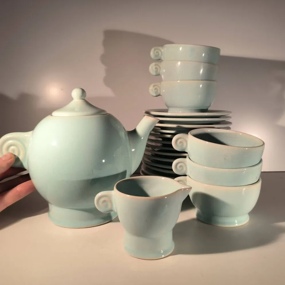 Jean luce pour villeroy & boch mettlach, rare service à thé art déco bleu c