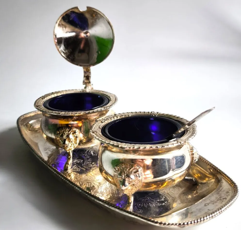 Jeu de caviar ou condiments bleu cobalt première moitié du XXe siècle