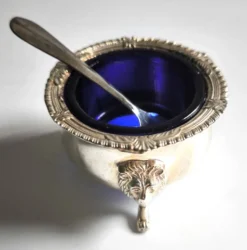 Jeu de caviar ou condiments bleu cobalt première moitié du XXe siècle