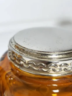 Jeu de toilette en cristal de Bohême. République tchèque, années 1950.