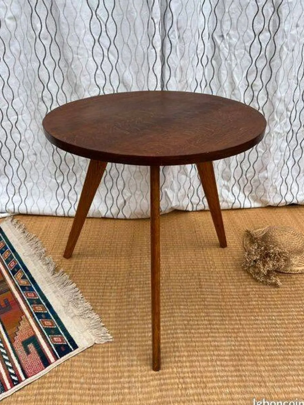 Jolie petite table ronde vintage pieds compas