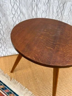 Jolie petite table ronde vintage pieds compas