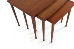 Jørgen Aakjær Jørgensen pour les tables gigognes Møbelintarsia - design danois