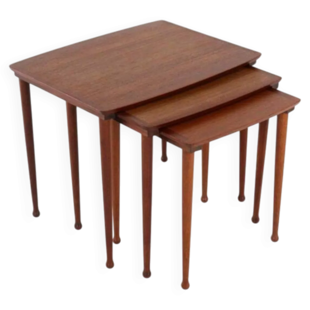Jørgen Aakjær Jørgensen pour les tables gigognes Møbelintarsia - design danois