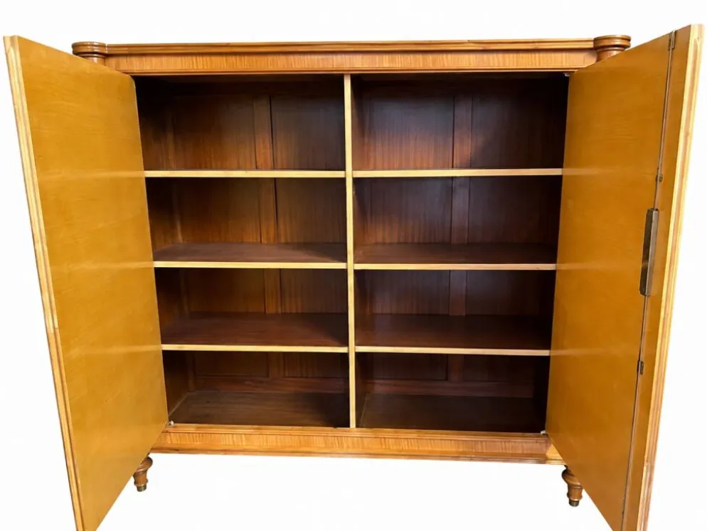 Jules Leleu–Armoire basse modèle Présidentiel, 1955–Marqueterie sycomo