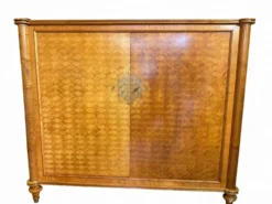 Jules Leleu–Armoire basse modèle Présidentiel, 1955–Marqueterie sycomo