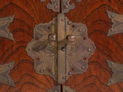 Kyōdai-bako japonais ancien en bois de keyaki avec miroir, période Meiji/Taishō (vers 1890-1925) #27
