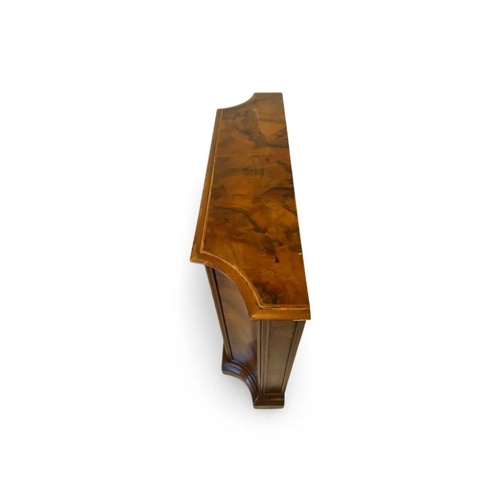 La console vintage élégante classique de Milan, années 1950/1960.
