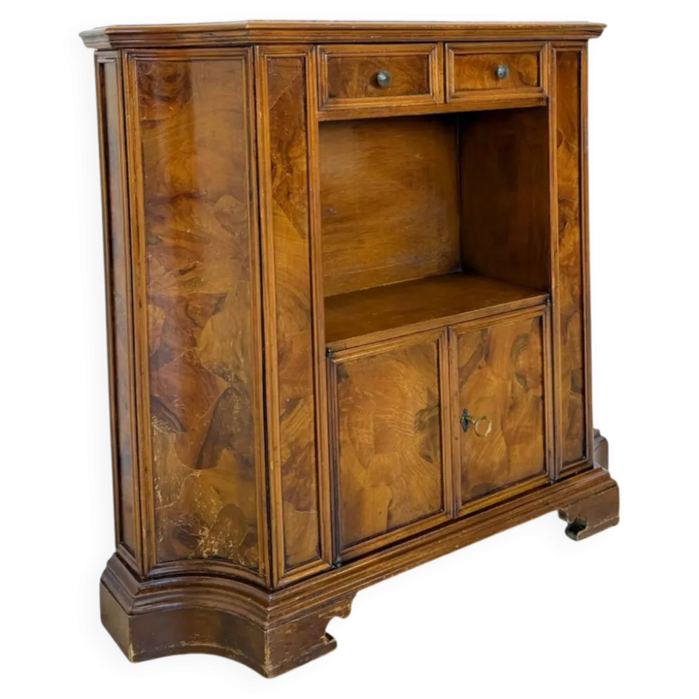 La console vintage élégante classique de Milan, années 1950/1960.