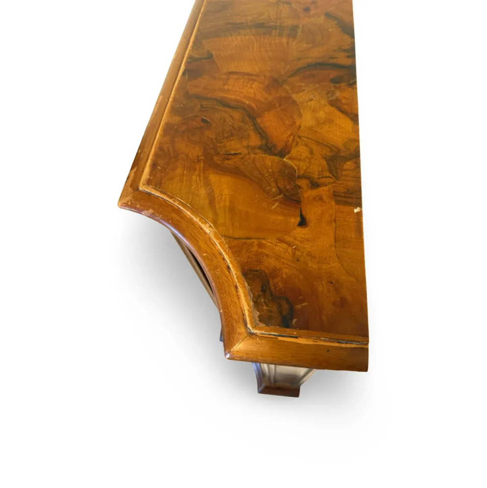 La console vintage élégante classique de Milan, années 1950/1960.