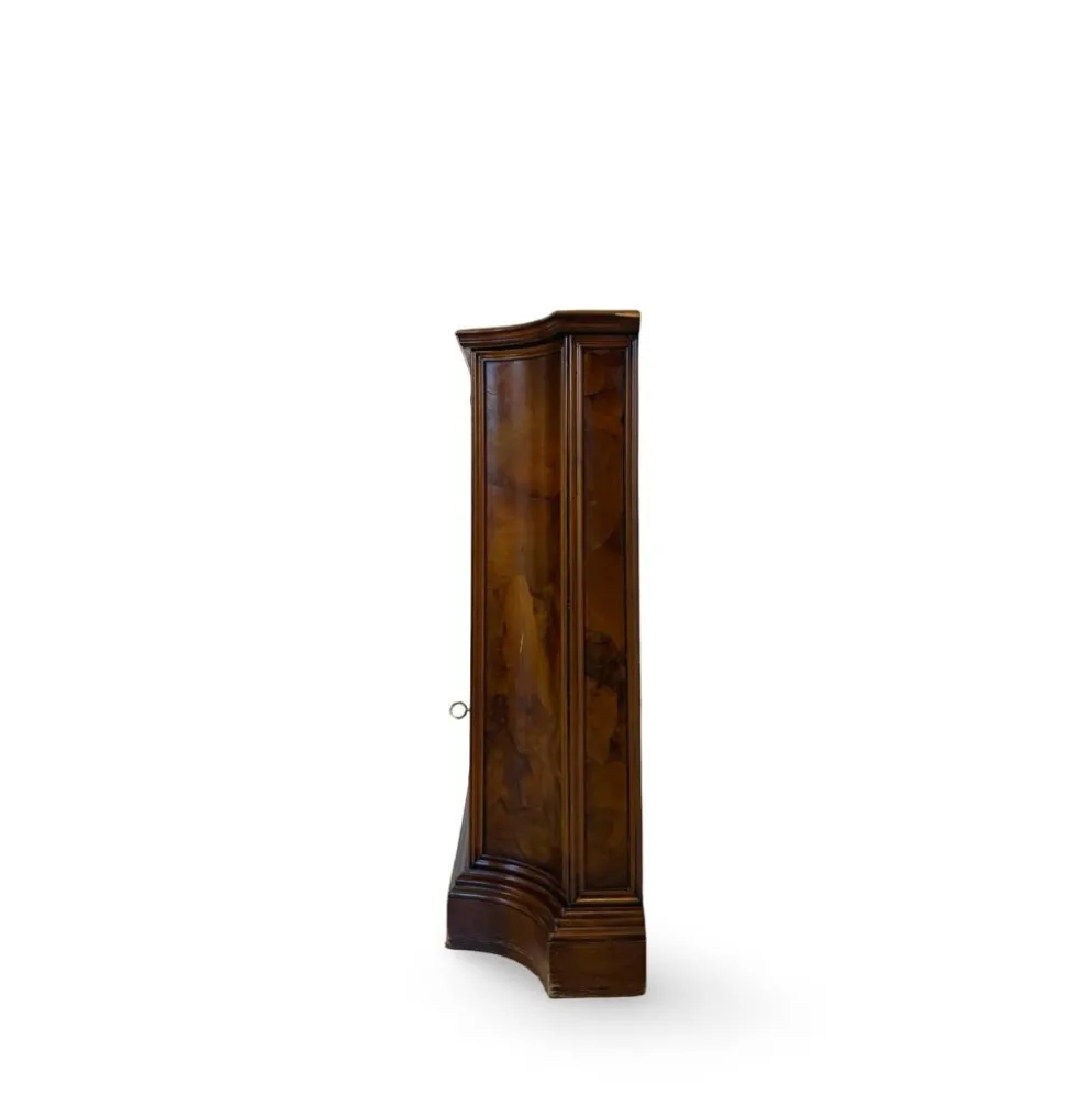 La console vintage élégante classique de Milan, années 1950/1960.