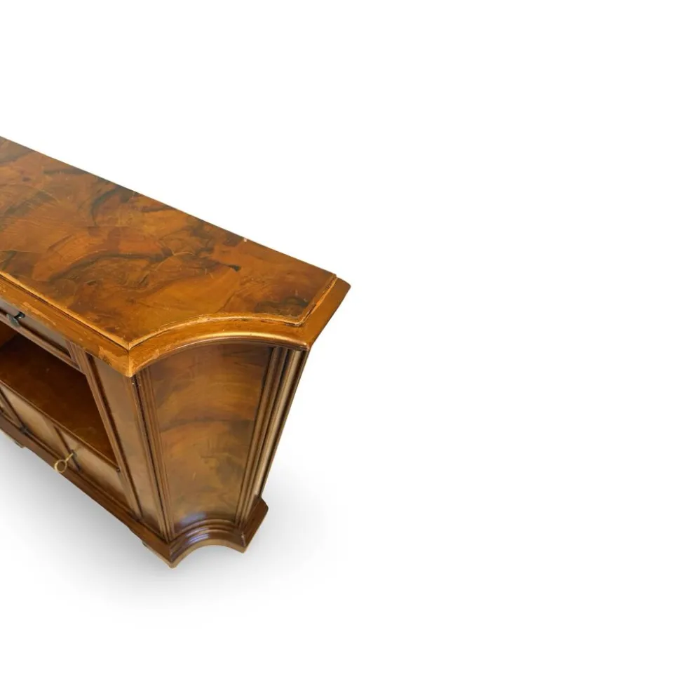 La console vintage élégante classique de Milan, années 1950/1960.