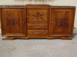 Large buffet en noyer massif, dessus en marbre noir