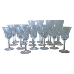 Large 19-Piece Vintage Val Saint Lambert Crystal Glassware Set
