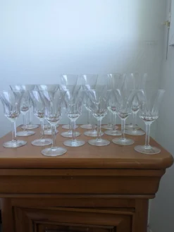 Large 19-Piece Vintage Val Saint Lambert Crystal Glassware Set