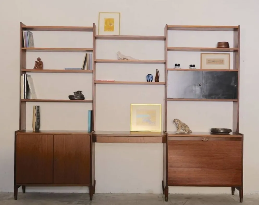 Large Scandinavian wall system in teak with integrated desk – vintage from the 1970s.