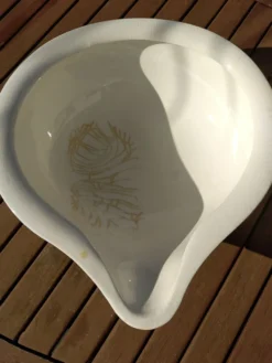 Lavabo de cabine origine paquebot en faïence craquelée