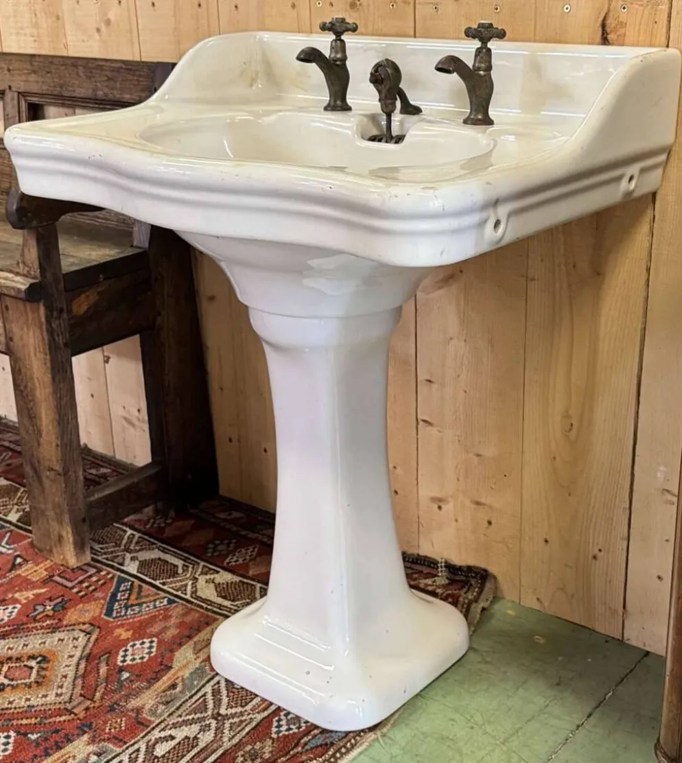 Lavabo sur pied début XXème