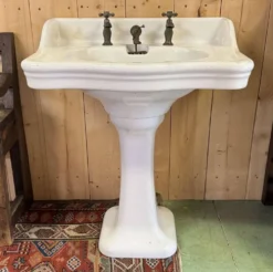 Lavabo sur pied début XXème