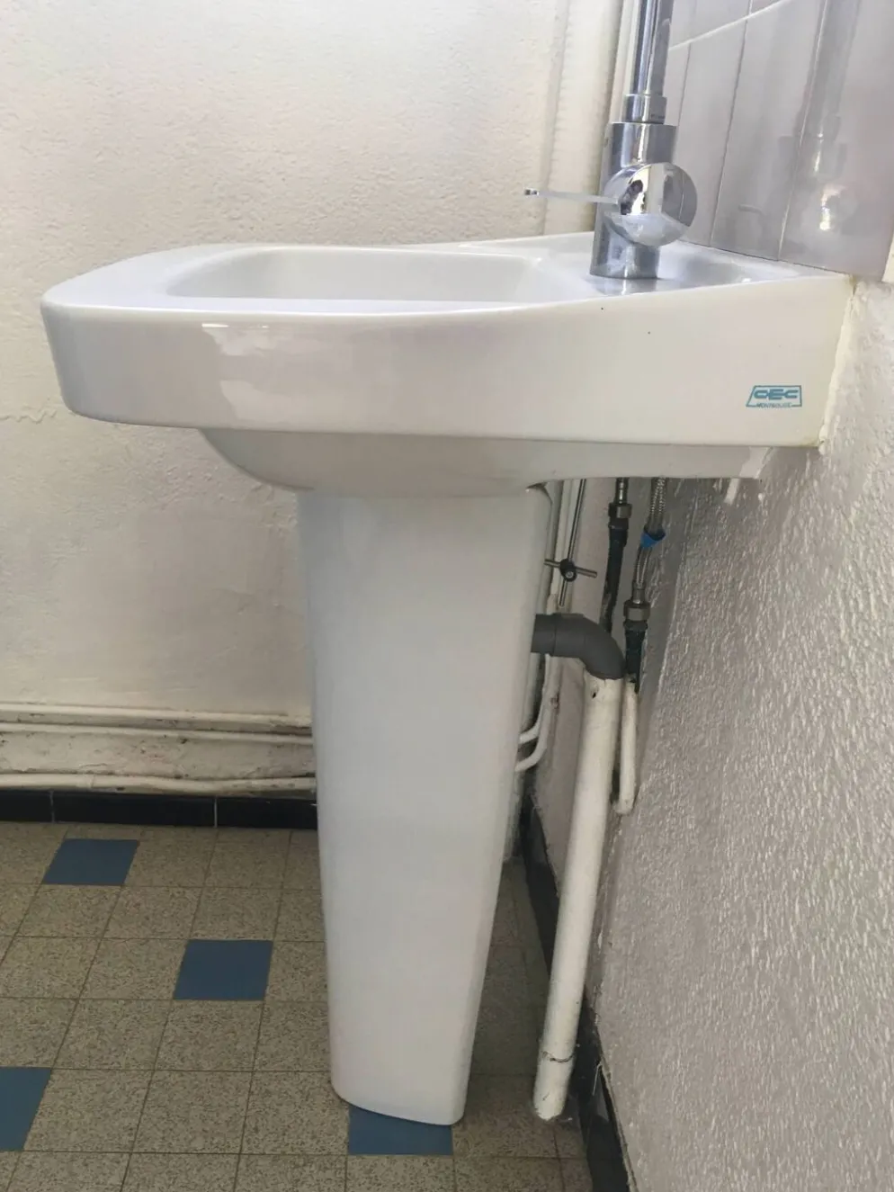 Lavabo sur pied porcelaine