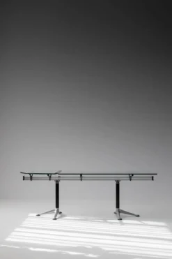 Le bureau emblématique Burdick Group de Bruce Burdick pour Herman Miller, années 1980.