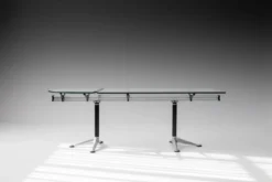 Le bureau emblématique Burdick Group de Bruce Burdick pour Herman Miller, années 1980.