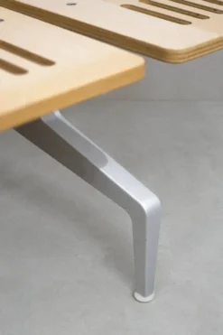 Legnoletto bed d'Alfredo Häberli modele LL4 par Alias, lit ou méridienne